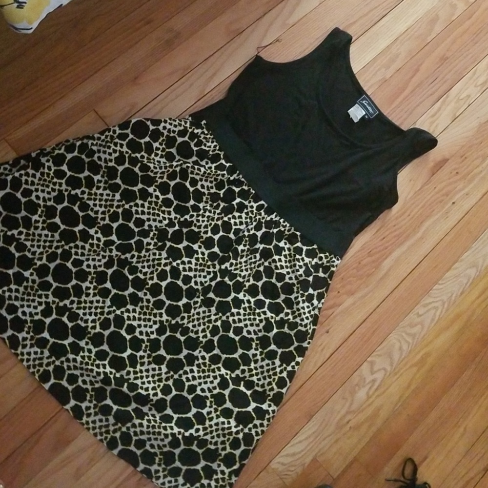 Black and Yellow Dress